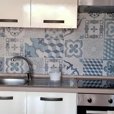 Bilocale Con Giardino, 2 Minuti Dal Mare